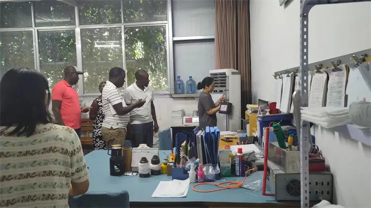 Customer Visit (14).jpg